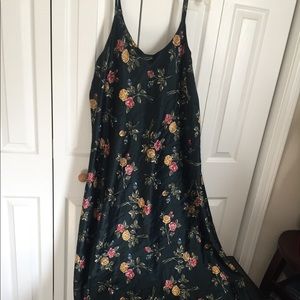 Long green night gown size 2X